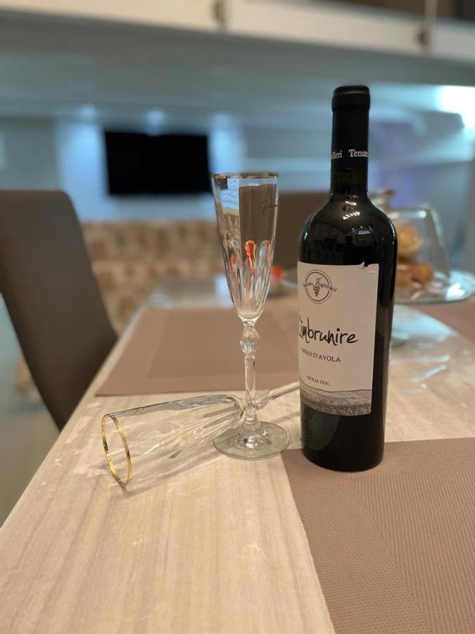 Casa Vacanza Toledo パルティニーコ エクステリア 写真